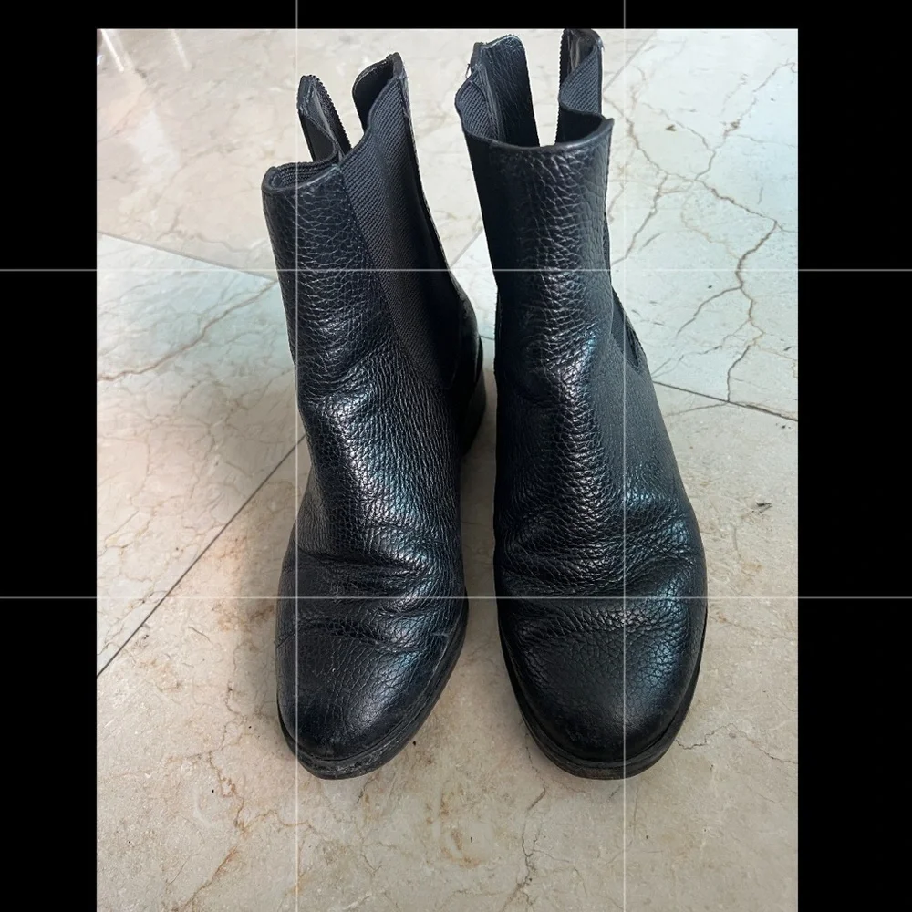 Tory Burch Booties Size 5M
